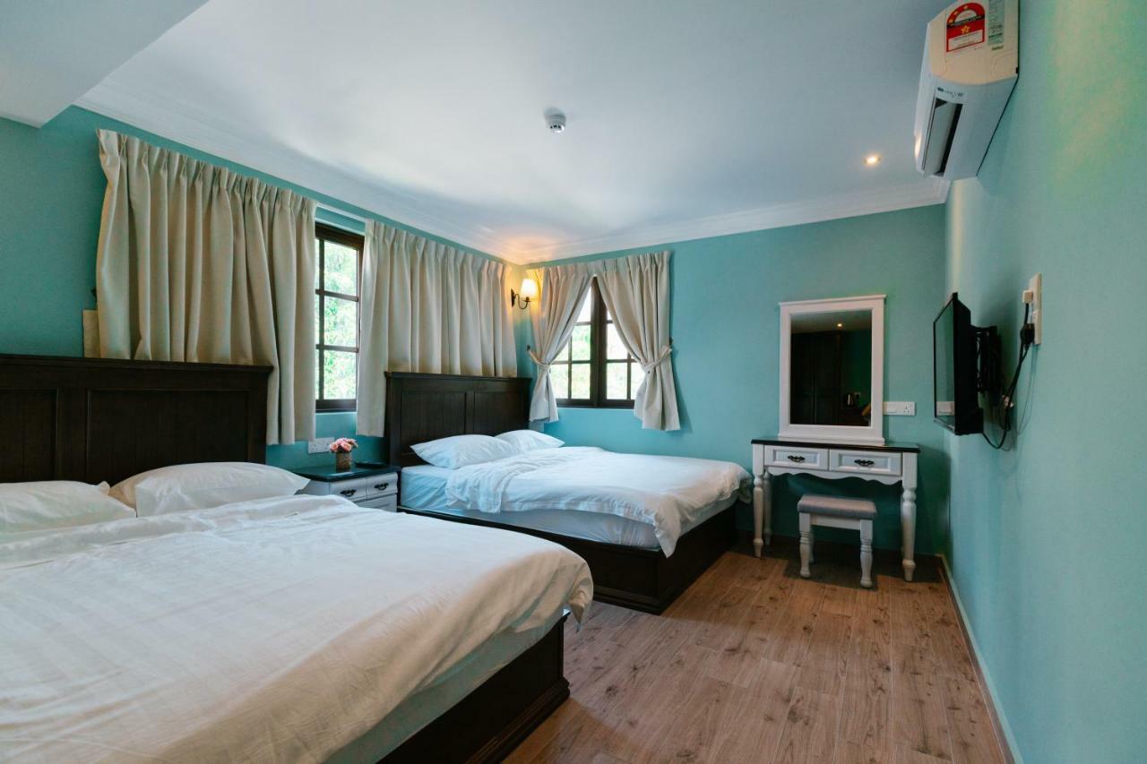 The Tudor Guest house 2*
