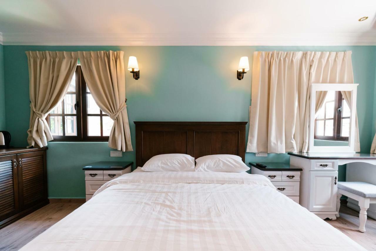 Guest house The Tudor